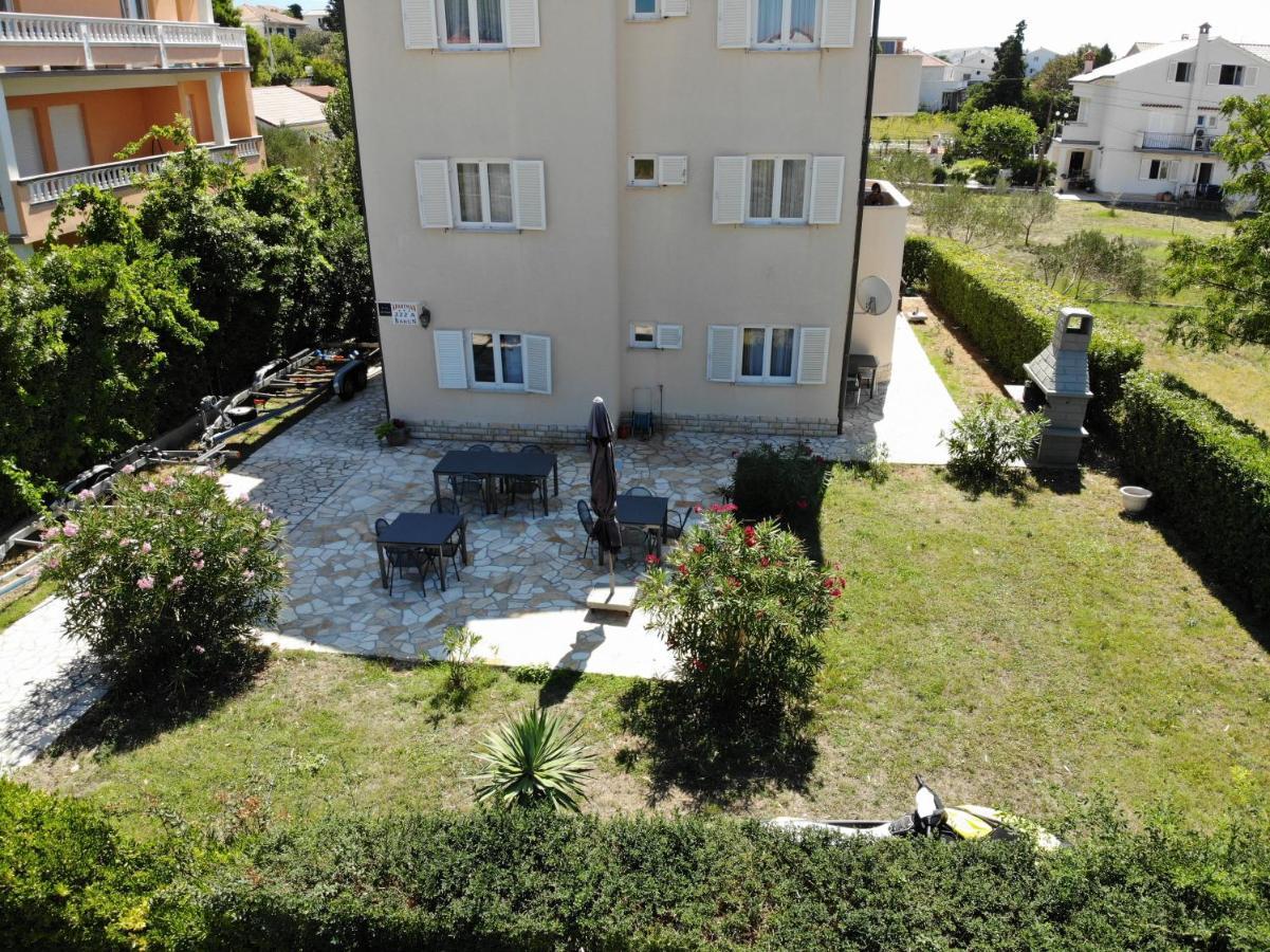 Apartman Theresa Barbat na Rabu Екстериор снимка